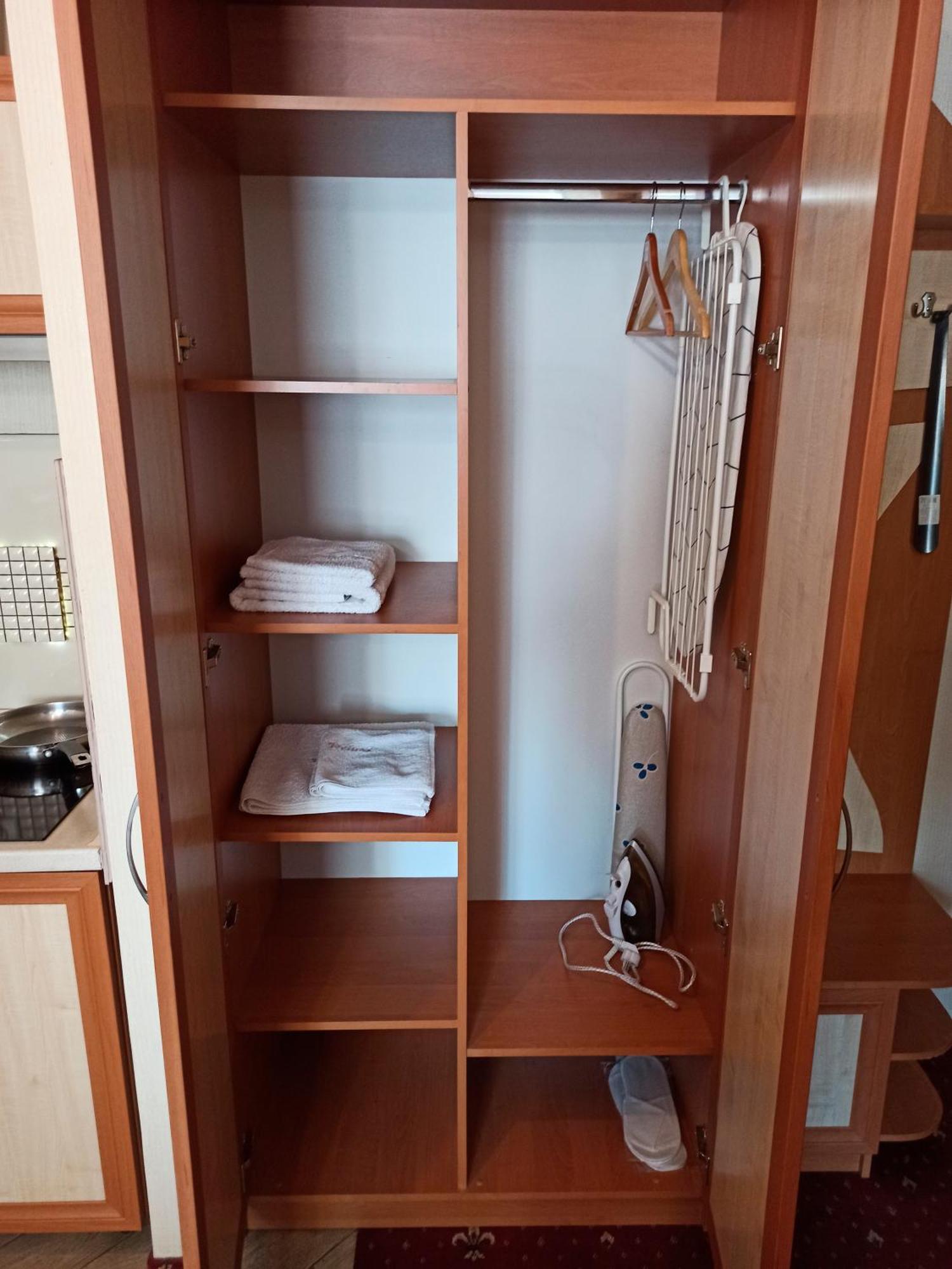 豪华公寓式酒店 伊万诺-弗兰科夫斯克 客房 照片